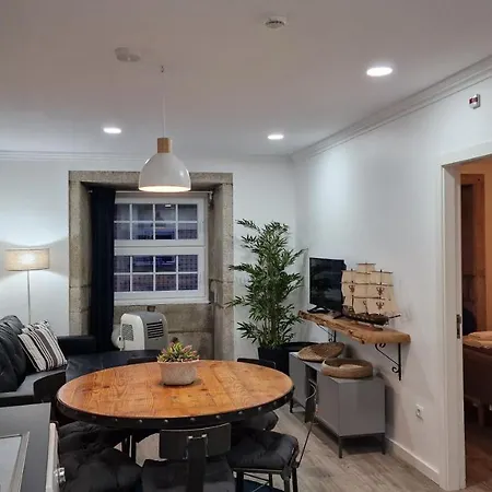 Merc Ribeira's View * بورتو