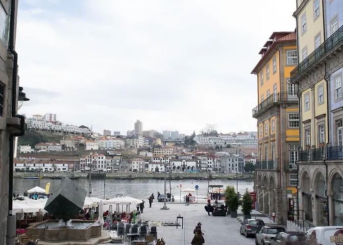 Merc Ribeira's View بورتو