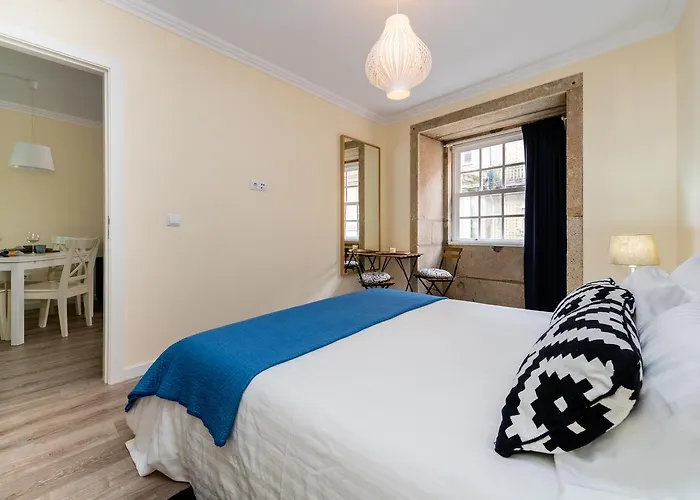 Merc Ribeira's View * بورتو