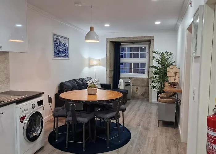 Merc Ribeira's View Oporto